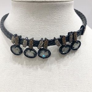 Choker necklace